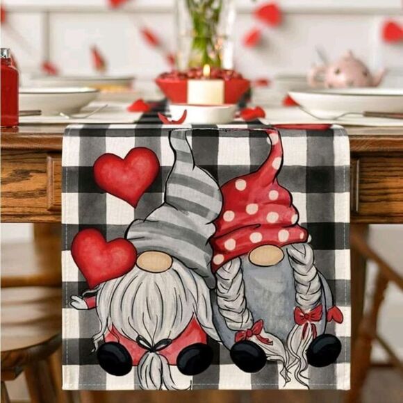 Gnome Valentine’s Day Runner - Picture 1 of 10
